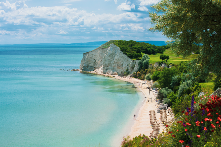Bulgaria, 5* Thracian Cliffs Golf & Beach Resort, 5 Nights & 3 Rounds - Prices From £489pp!