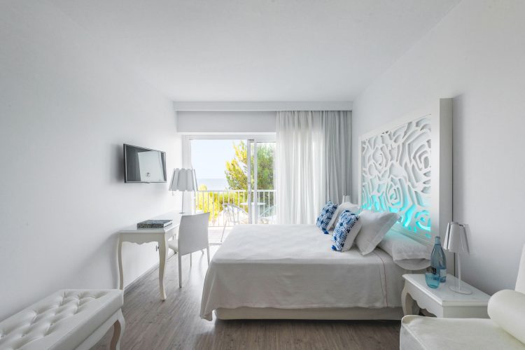 Costa Brava, 4* Hotel Planamar, 4 Nights & 3 Rounds B&B - Prices From £389pp! - Image 6