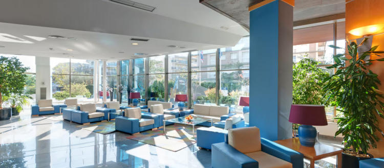 Costa Dorada, 4* Hotel Sol Port, 5 Nights & 3 Rounds B&B - Prices From £539pp! - Image 2