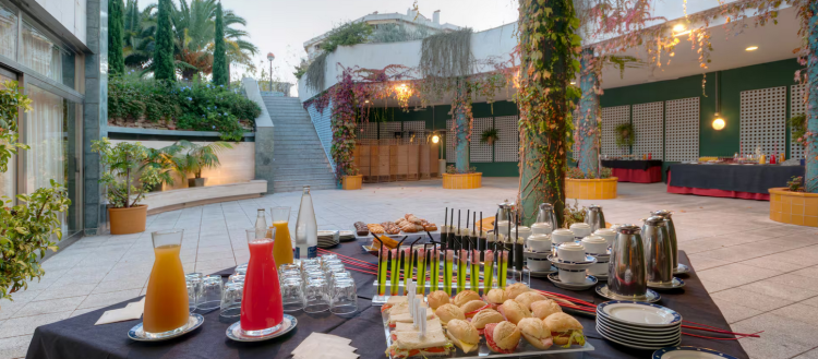 Costa Dorada, 4* Hotel Sol Port, 5 Nights & 3 Rounds B&B - Prices From £539pp! - Image 6