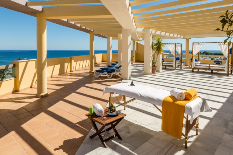 Malaga, Malaga 4* , 5 Nights & 3 Rounds B&B - Prices From £529pp! - Image 2