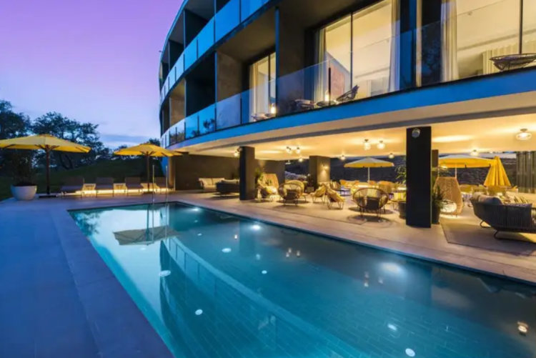 Girona, 4* Lavida Hotel, 4 Nights & 3 Rounds B&B - Prices From £629pp! - Image 8