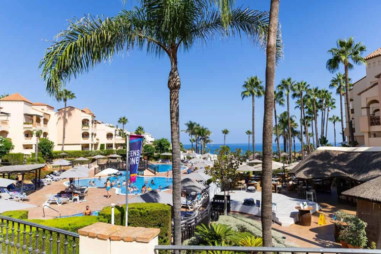Mijas, 4* Wyndham Grand Hotel, 4 Nights & 3 Rounds B&B - Prices From £369pp! - Image 3