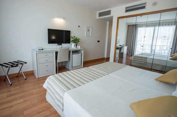Mijas, 4* Grand Hotel, 4 Nights & 3 Rounds HB - Prices From £339pp! - Image 8