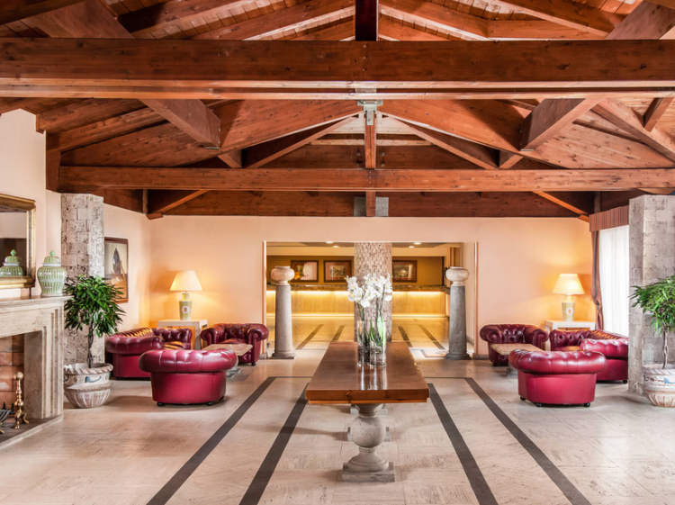 Rome, 4* Hotel Sheraton Rome Parco de' Medici, 3 Nights & 2 Rounds B&B – Prices From £469pp! - Image 2