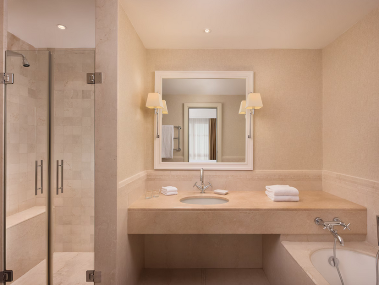 Rome, 4* Hotel Sheraton Rome Parco de' Medici, 3 Nights & 2 Rounds B&B – Prices From £469pp! - Image 6