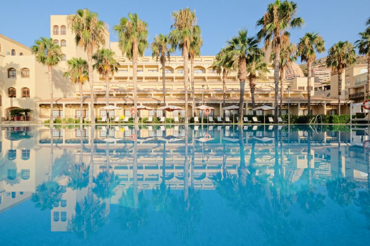5* Hotel Envia Spa & Golf - 5 Nights & 4 Rounds B&B - From £319pp! - Image 2