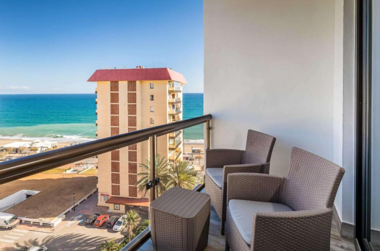 4* Barcelo Occidental - 4 Nights & 3 Rounds B&B - From £409pp! - Image 8